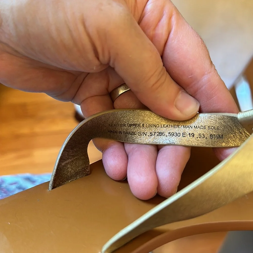 Tory Burch Benton metallic Spark Gold leather sandals - Picture 5 of 14